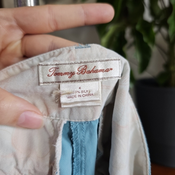 Tommy Bahama vintage silk blue chic soft tropical straight leg pants Size 4 - Picture 8 of 8